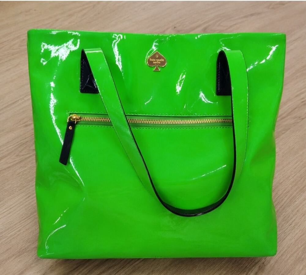 Kate Spade New York Green Patent Leather Large Tote Shoulder Bag Navy Trim